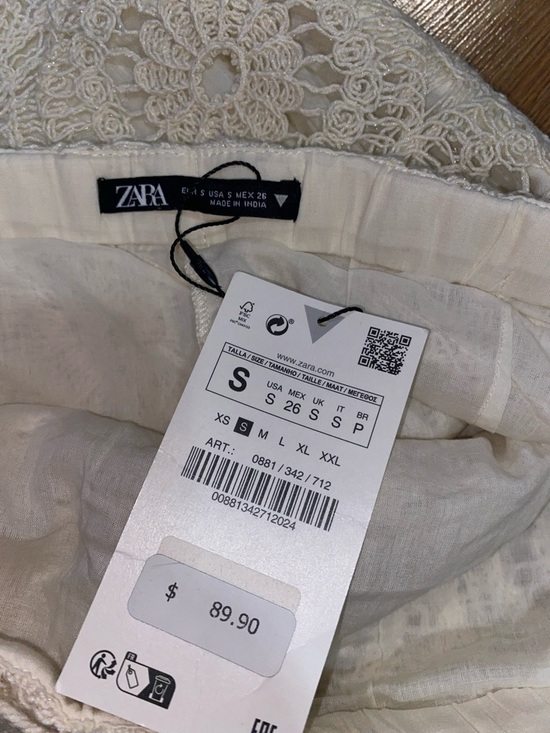 Zara Cream Crochet Mini Dress with Colorful Side Trim - Picture 3 of 9